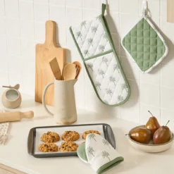 Tahiti Green Double Oven Glove