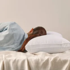 Ultra Loft Firm Gusseted Microfibre Pillow