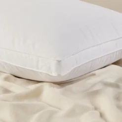 Ultra Loft Soft Gusseted Microfibre Pillow