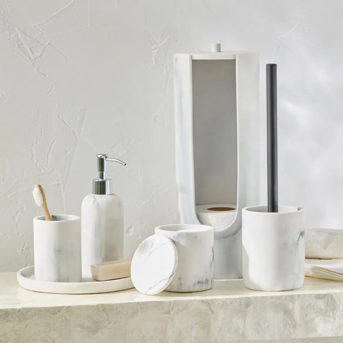 Villena Bathroom Accessories