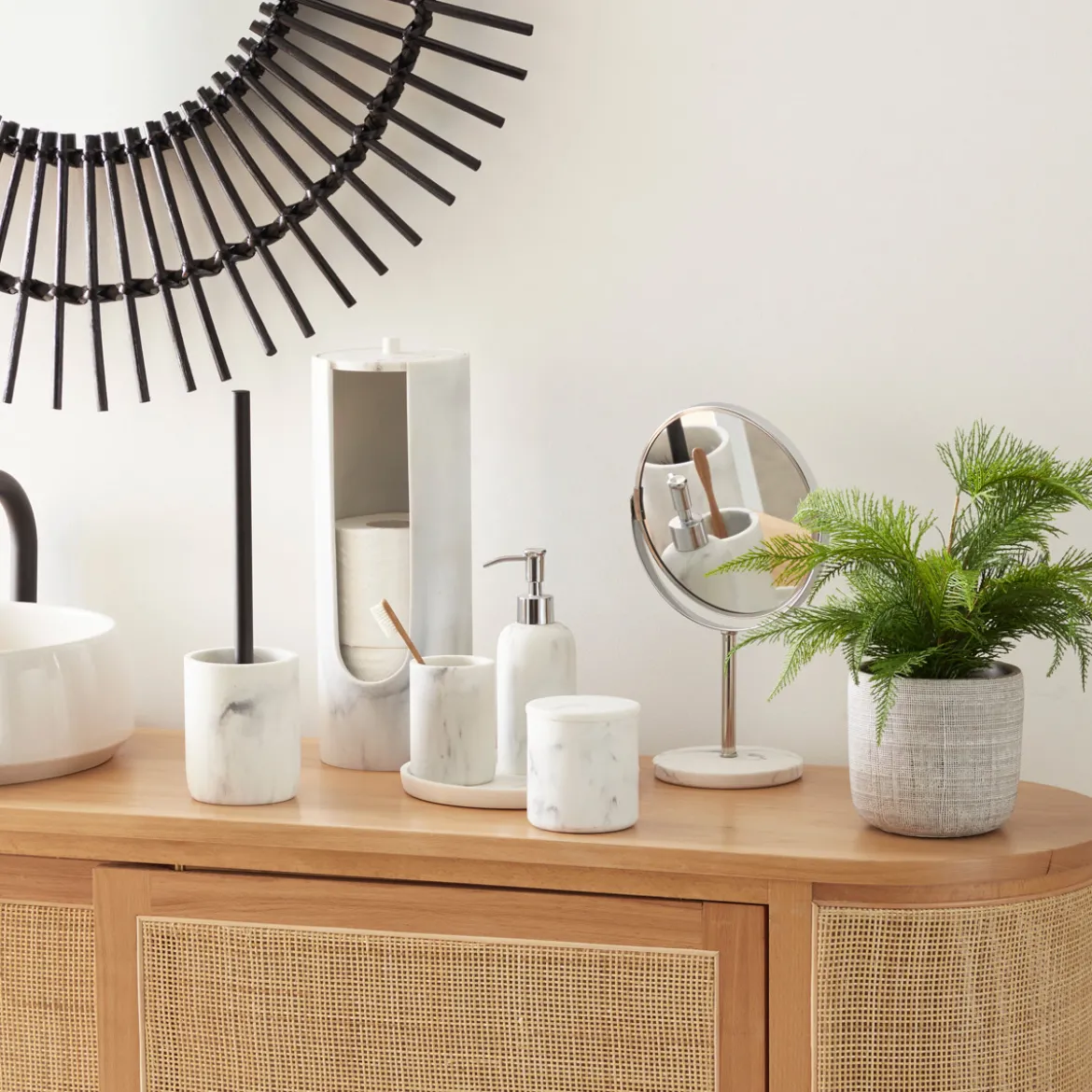 Villena Bathroom Accessories
