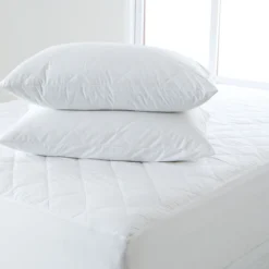 Washable Wool Standard Pillow Protector