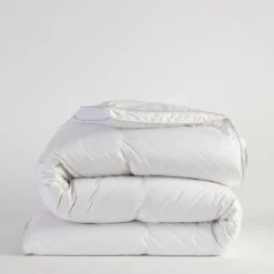 Winter 90/10 Goose Down Quilt