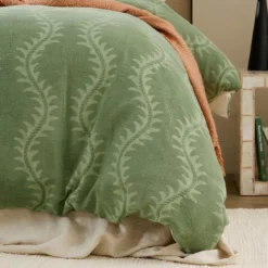 Zenda Palm Quilt Cover Set