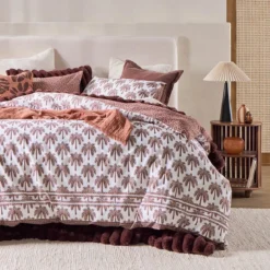 Zuri Palm Reversible Quilt Cover Set