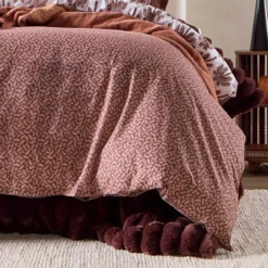 Zuri Palm Reversible Quilt Cover Set